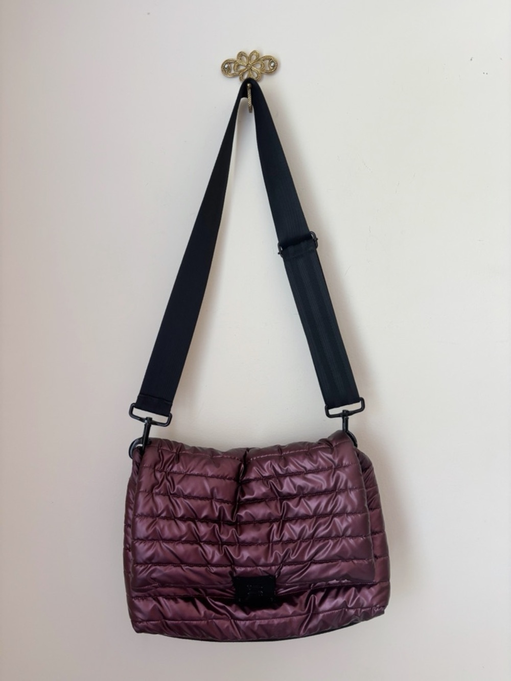 THINK ROYLN Metallic Burgundy The Dalton Quilted Crossbody Lady Bag
